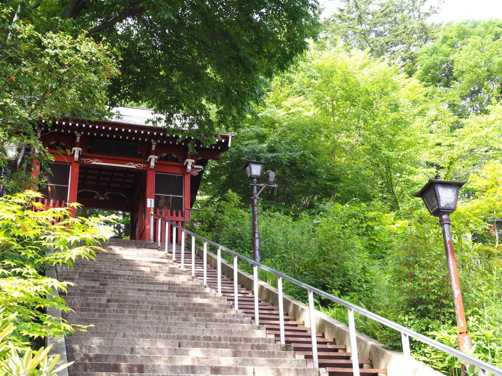 Buna Kusatsu Onsen Inn Extérieur photo